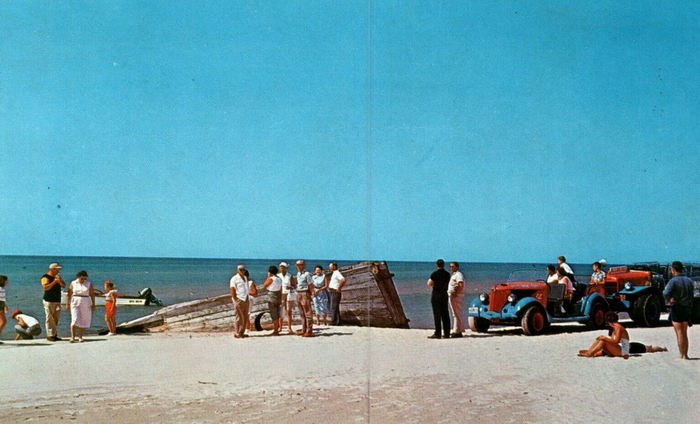 Bills Dune Rides - Postcard (newer photo)